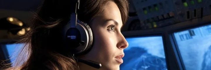 Air traffic controller