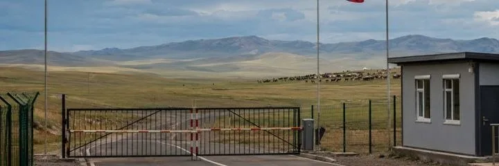 border